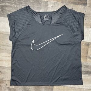 Nike Dri Fit  Womens Active Top size Medium